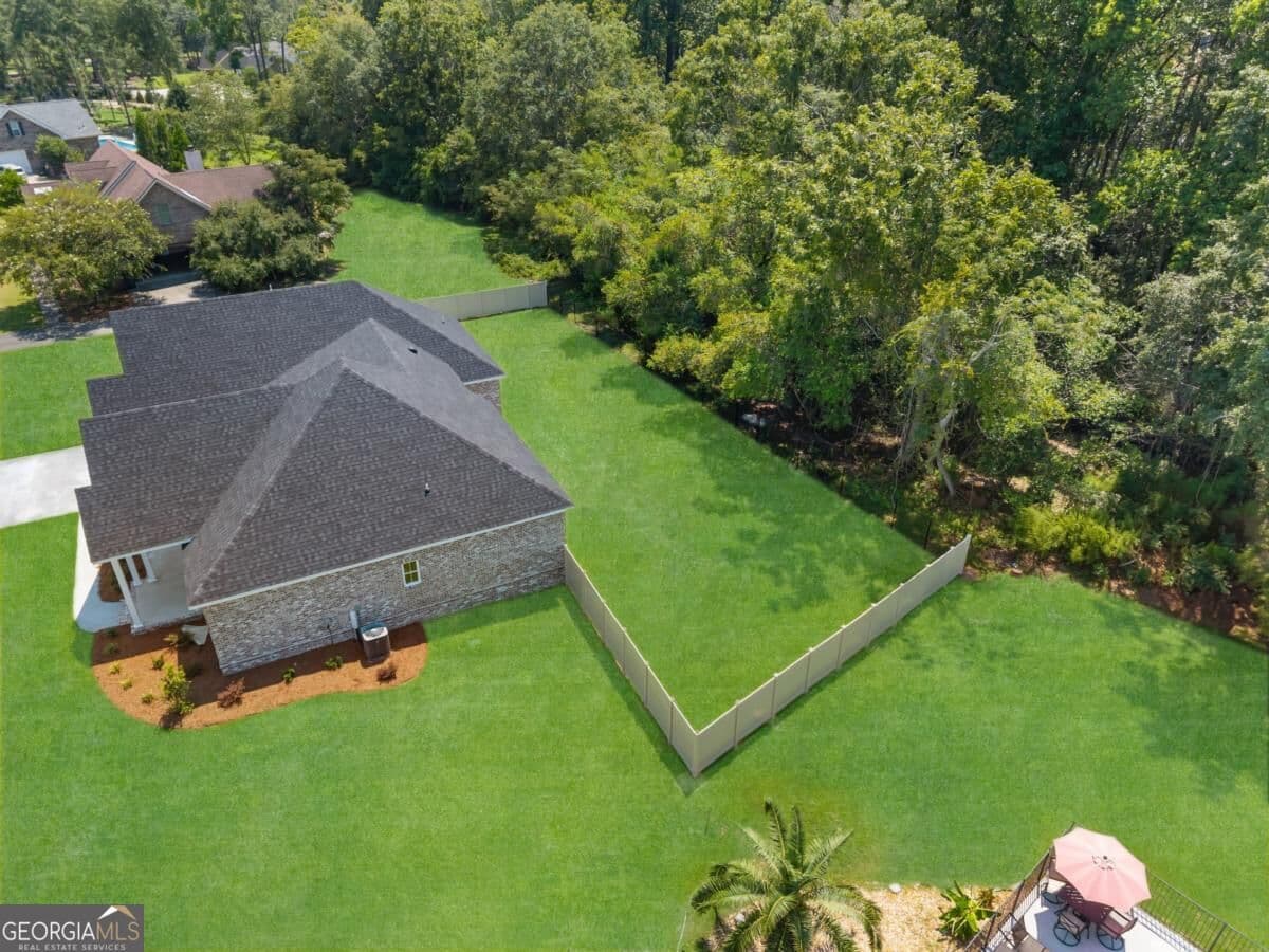 4 bedroom, 3 bathroom, 2,521 sq ft single family residence for sale at 12 Wisteria Lane, Claxton, GA 30417 — photo 2