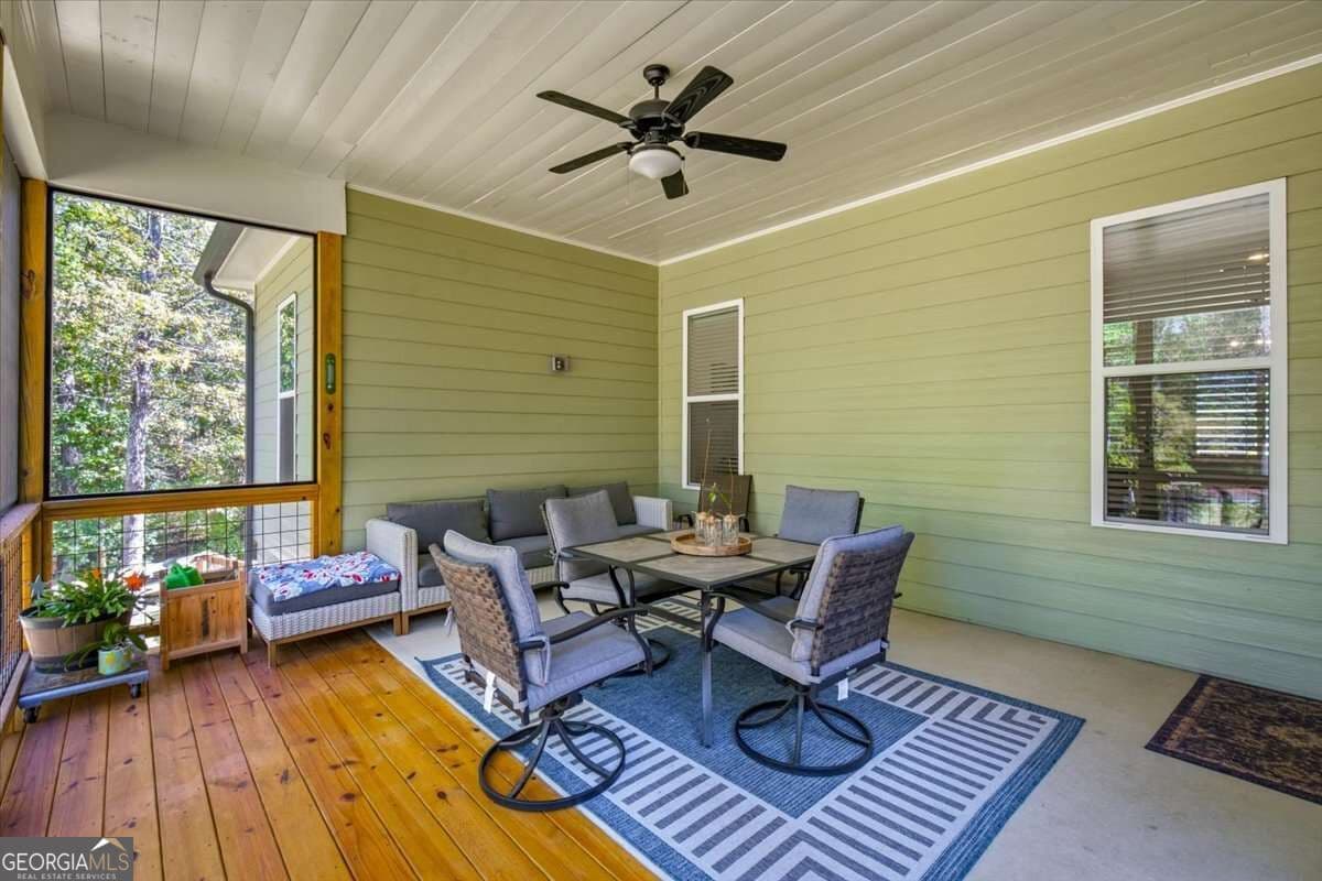 4 bedroom, 3 bathroom, 2,591 sq ft single family residence for sale at 2 Everwood Court, Rome, GA 30161 — photo 6