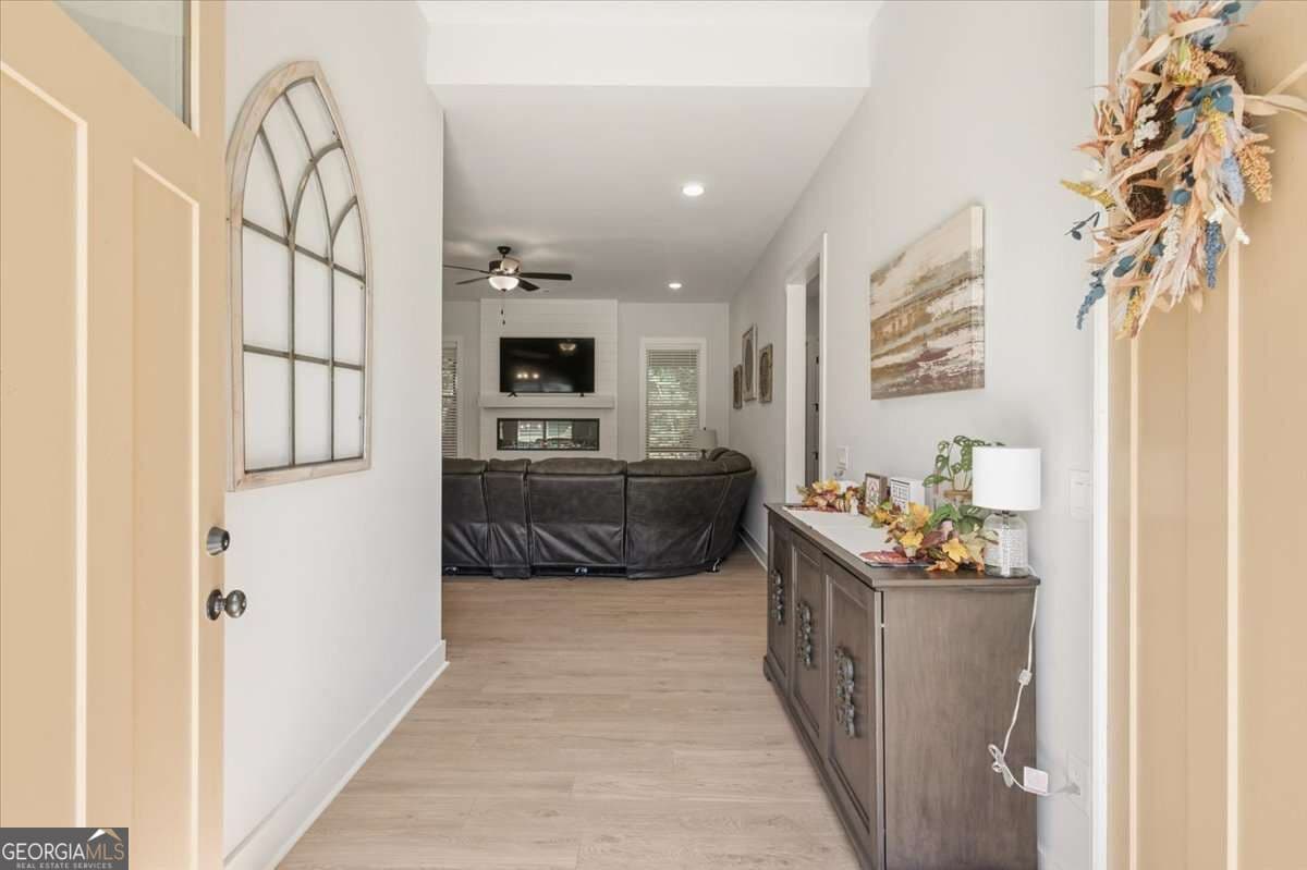 4 bedroom, 3 bathroom, 2,591 sq ft single family residence for sale at 2 Everwood Court, Rome, GA 30161 — photo 7