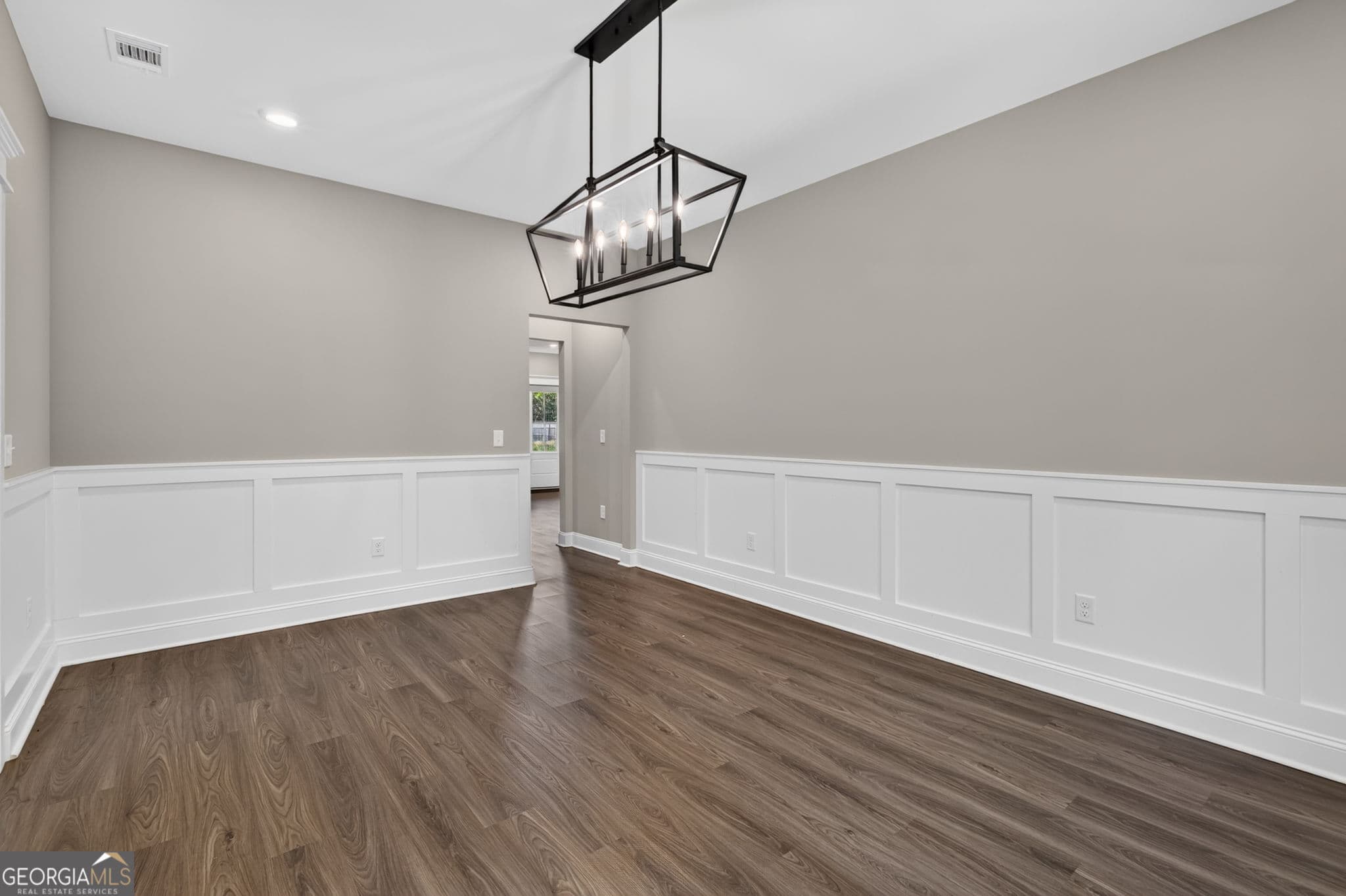 5 bedroom, 3 bathroom, 3,408 sq ft single family residence for sale at 2153 Mill Pond Road, Ludowici, GA 31316 — photo 10