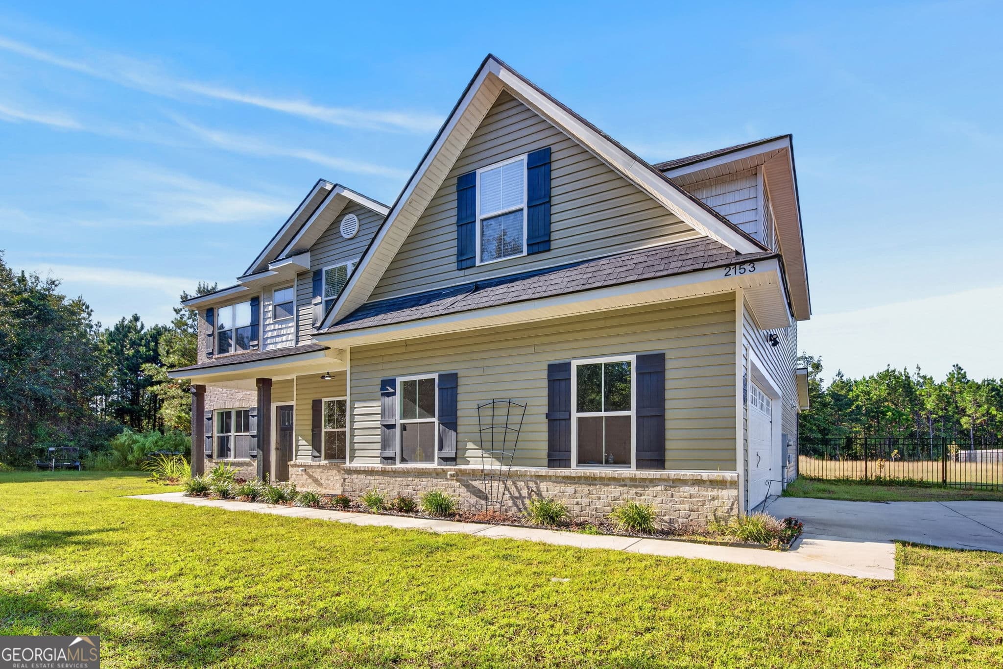 5 bedroom, 3 bathroom, 3,408 sq ft single family residence for sale at 2153 Mill Pond Road, Ludowici, GA 31316 — photo 4