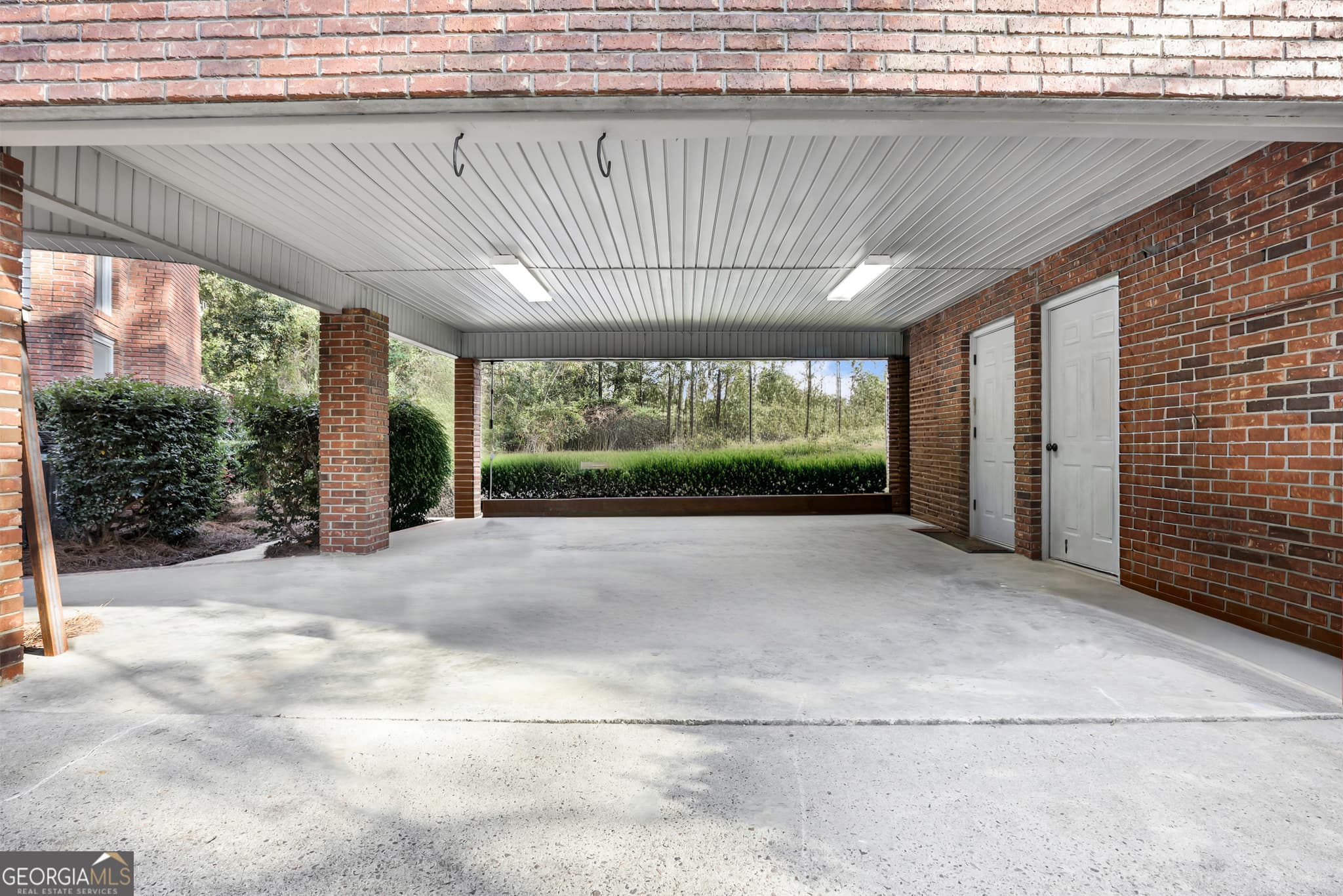 4 bedroom, 3.5 bathroom, 3,940 sq ft single family residence for sale at 252 Hagin Lane, Statesboro, GA 30461 — photo 9