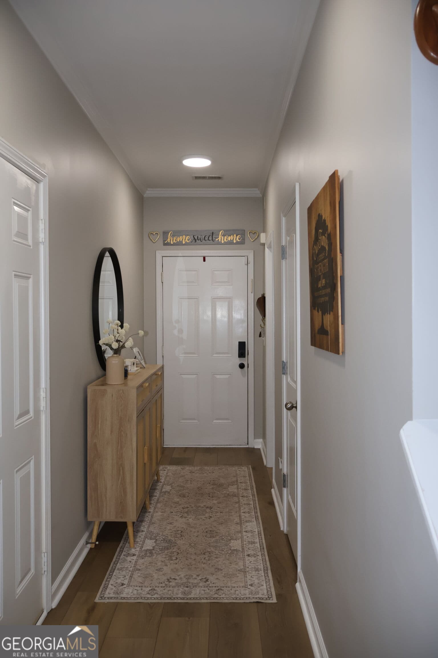 3 bedroom, 2.5 bathroom, 1,692 sq ft townhouse for sale at 4685 Beacon Ridge Lane C, Flowery Branch, GA 30542 — photo 6