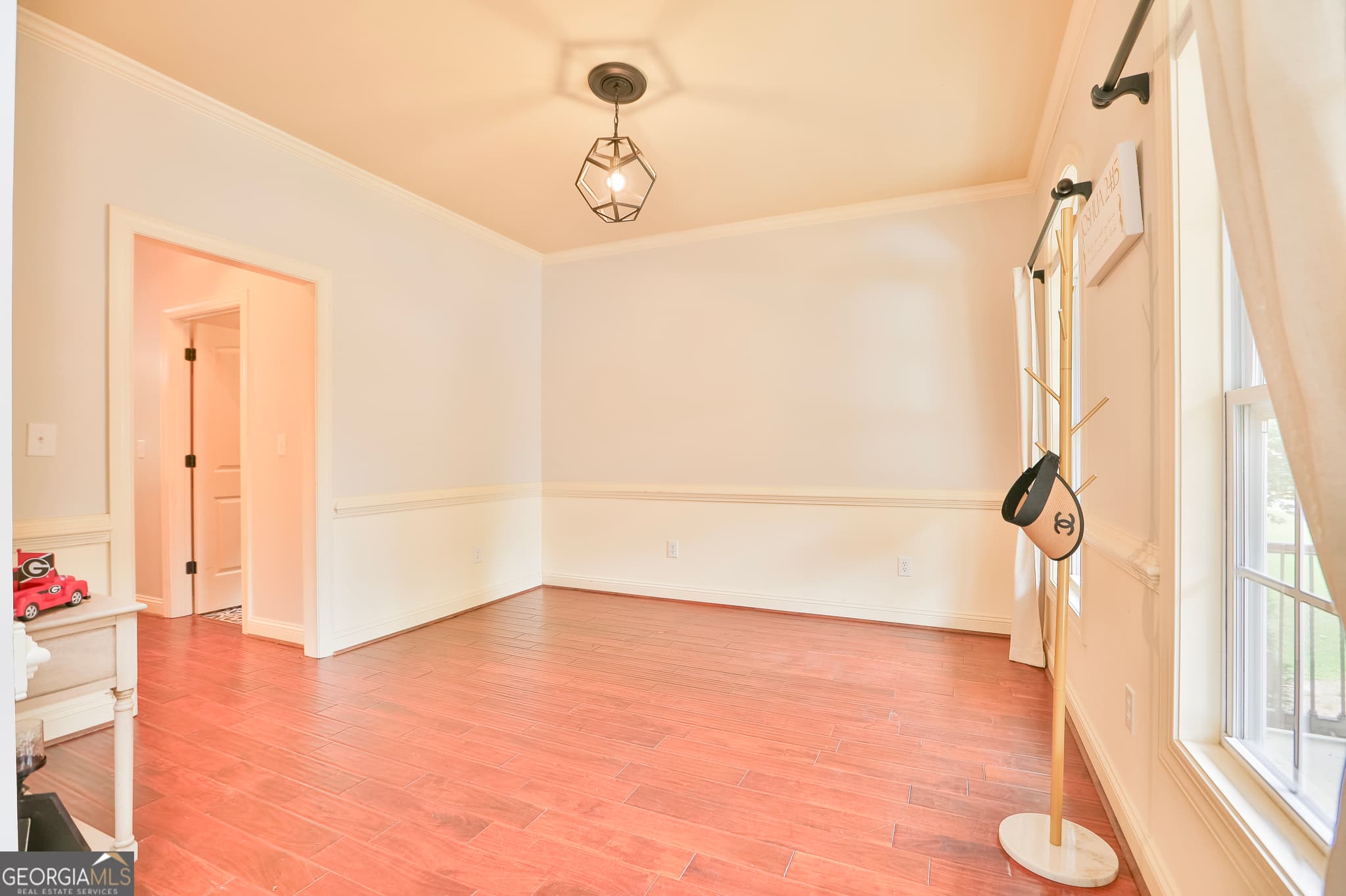 4 bedroom, 3.5 bathroom, 3,078 sq ft single family residence for sale at 133 Oak Drive, Gray, GA 31032 — photo 6