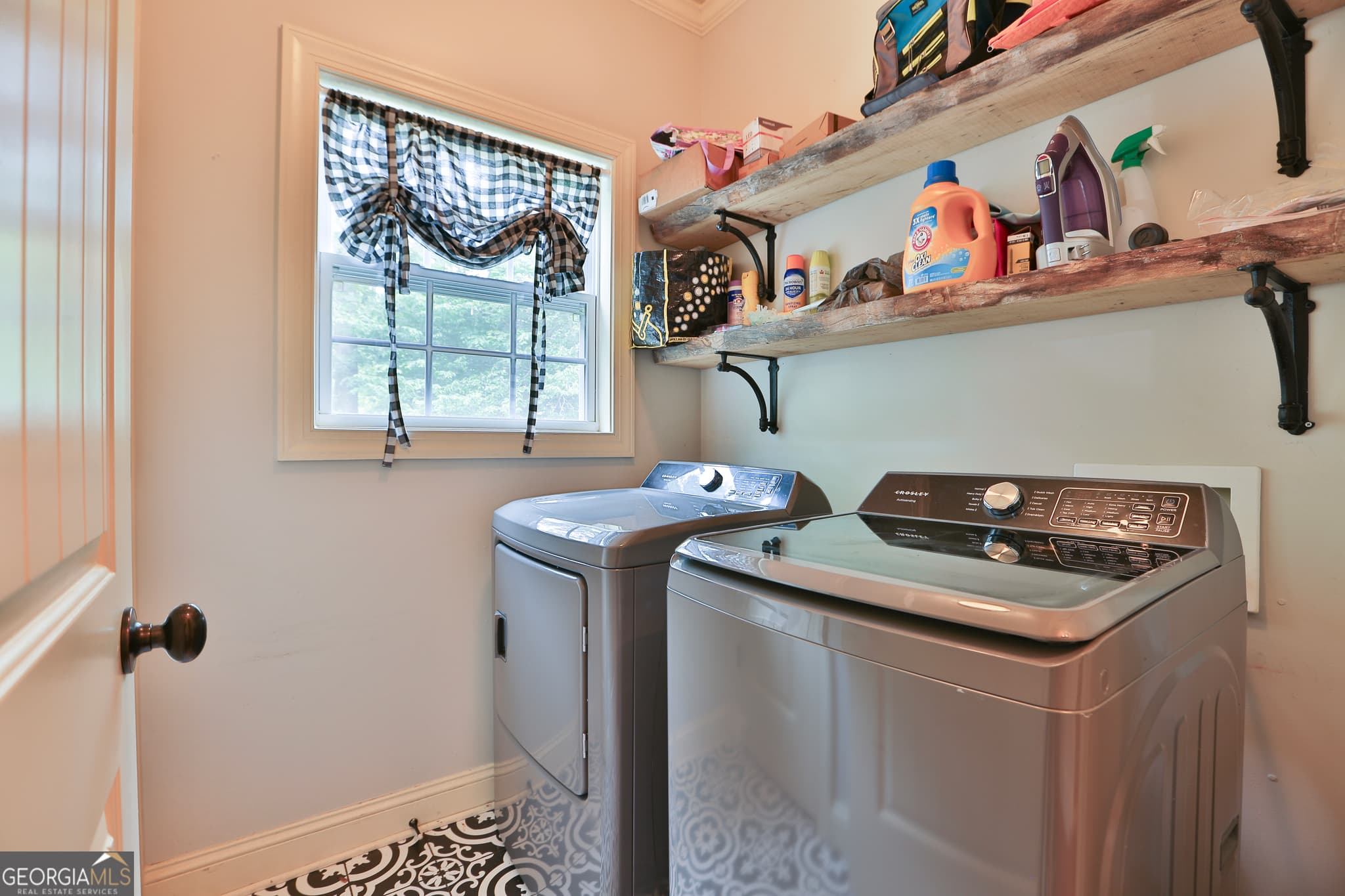 4 bedroom, 3.5 bathroom, 3,078 sq ft single family residence for sale at 133 Oak Drive, Gray, GA 31032 — photo 9