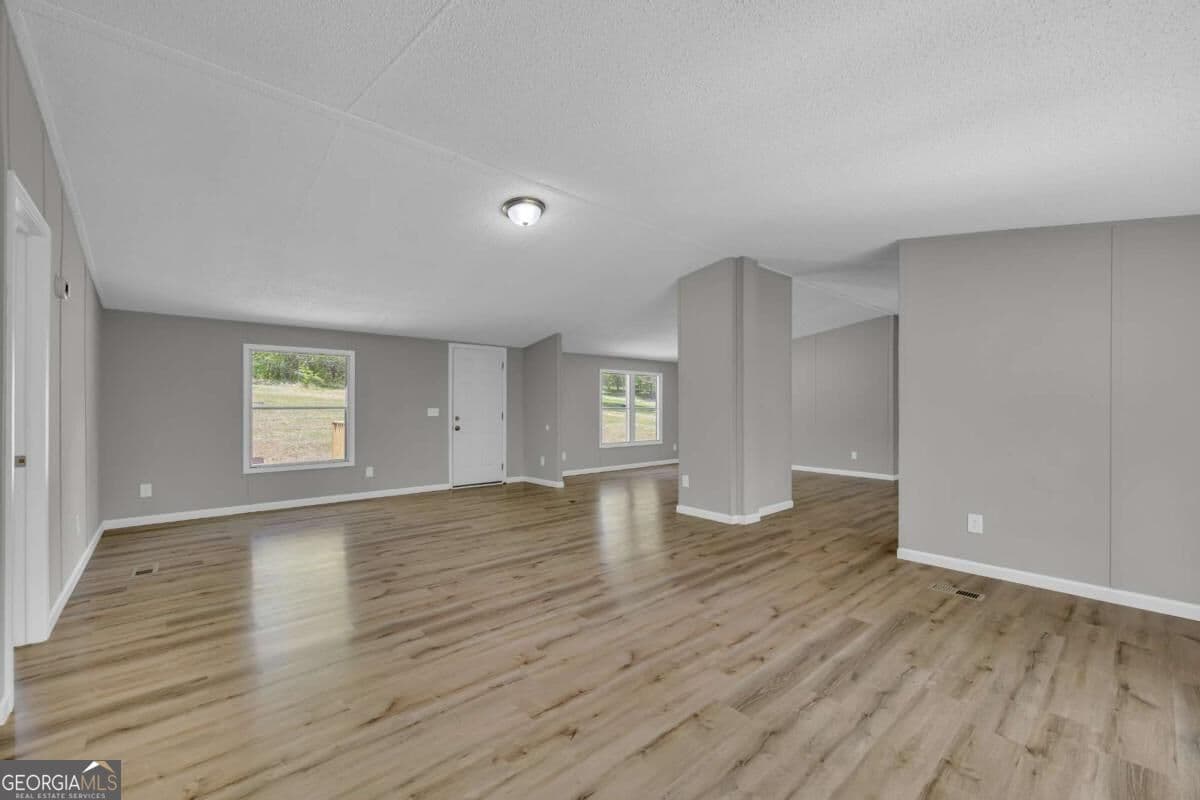 4 bedroom, 2 bathroom, 2,128 sq ft manufactured home,single family residence for sale at 1715 Faye Carey Road, Danielsville, GA 30633 — photo 10