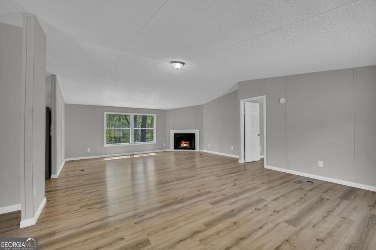 4 bedroom, 2 bathroom, 2,128 sq ft manufactured home,single family residence for sale at 1715 Faye Carey Road, Danielsville, GA 30633 — photo 8