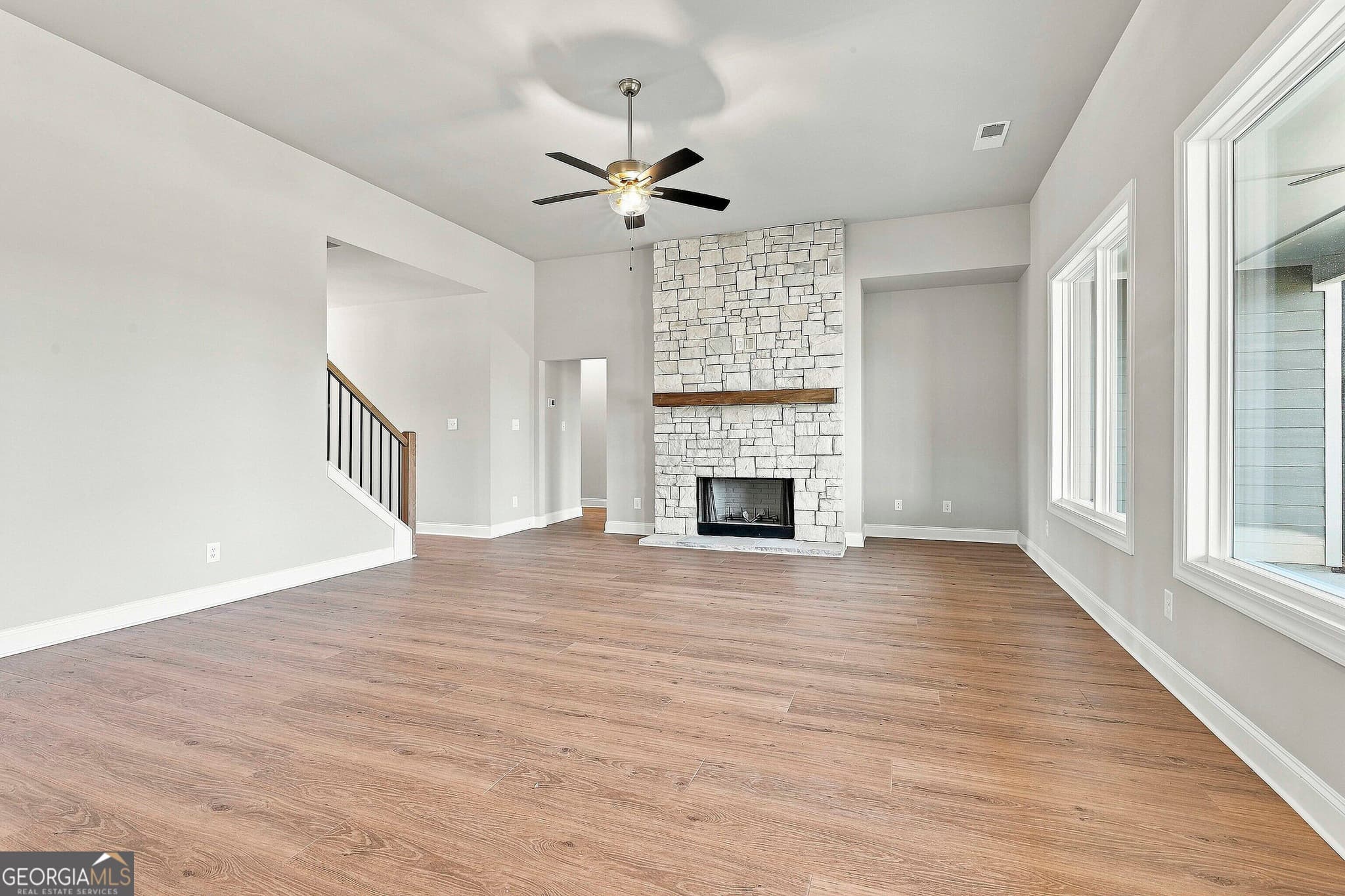 5 bedroom, 4 bathroom, 3,662 sq ft single family residence for sale at 348 Grove Park LOT 21, Senoia, GA 30276 — photo 5