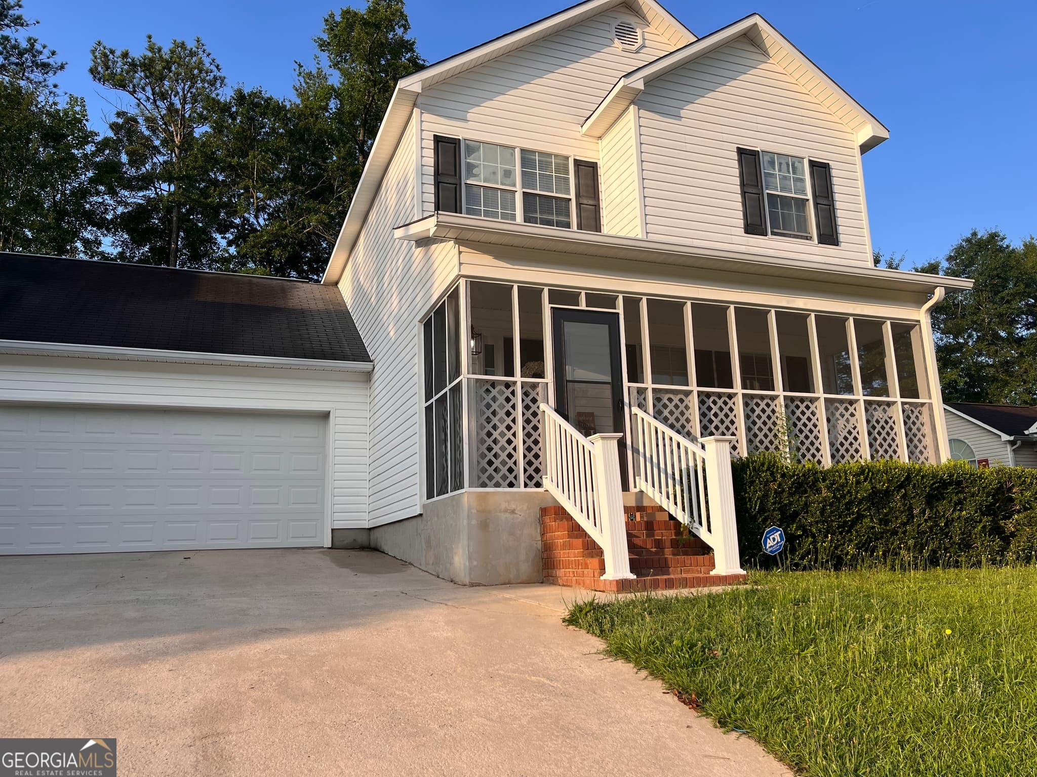 3 bedroom, 2.5 bathroom, 1,620 sq ft single family residence sold at 152 Crest Mont Drive, Macon, GA 31206