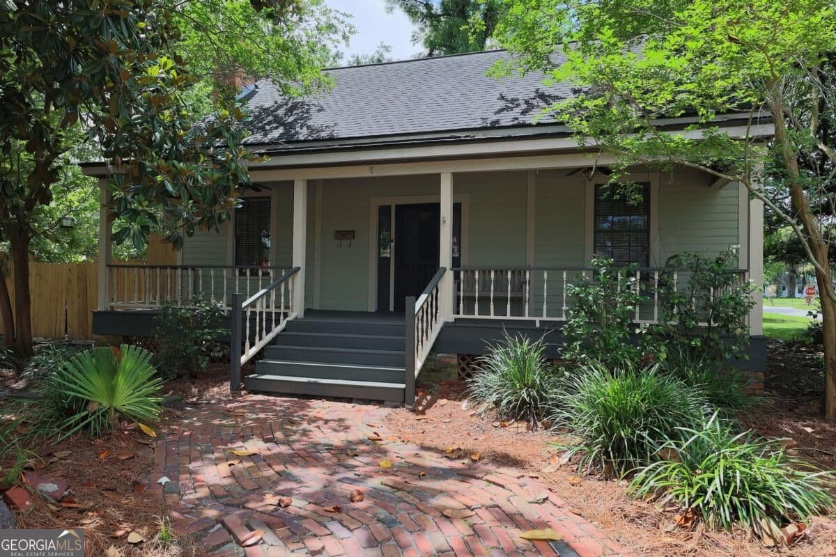 2 bedroom, 1 bathroom single family residence for sale at 417 Central Place, Valdosta, GA 31601 — photo 5
