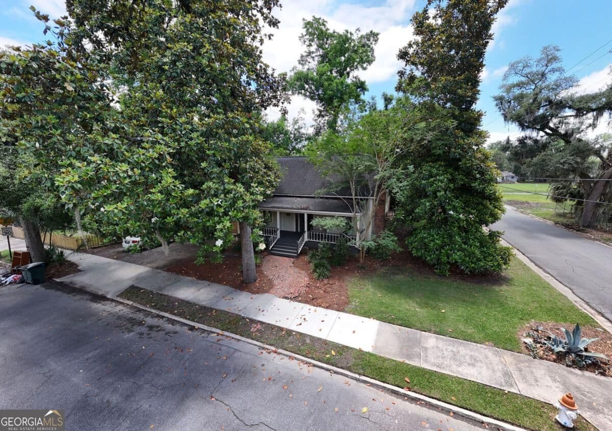 2 bedroom, 1 bathroom single family residence for sale at 417 Central Place, Valdosta, GA 31601 — photo 9