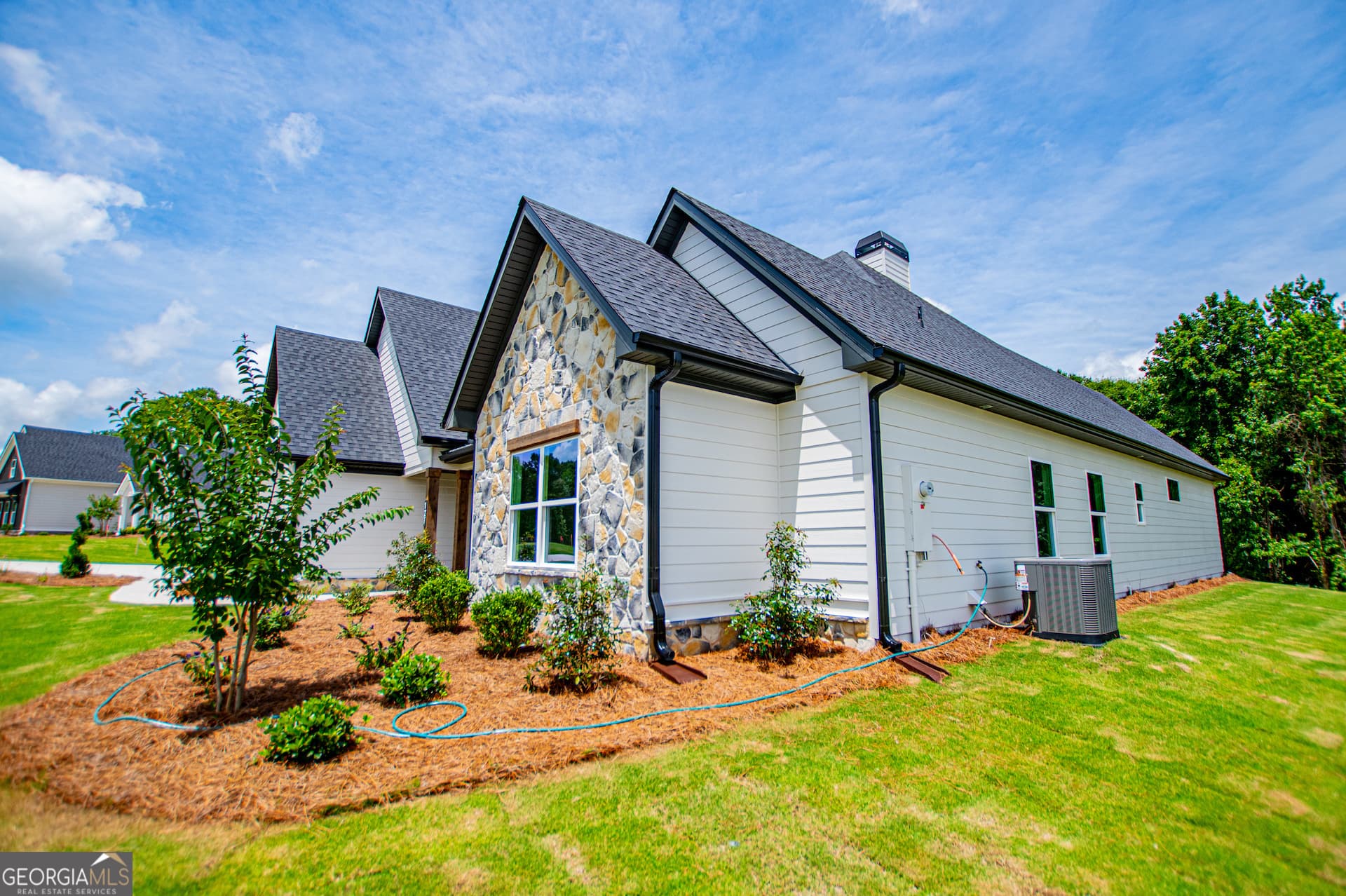 4 bedroom, 2.5 bathroom, 2,542 sq ft single family residence for sale at 127 Woodford Drive, Roopville, GA 30170 — photo 6