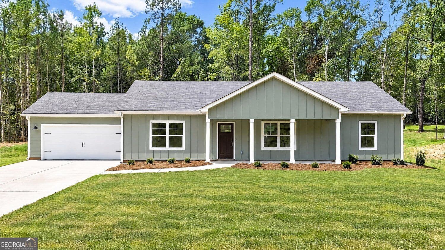 3 bedroom, 2 bathroom, 1,530 sq ft single family residence for sale at 291 Russellville Road, Forsyth, GA 31029 — photo 2