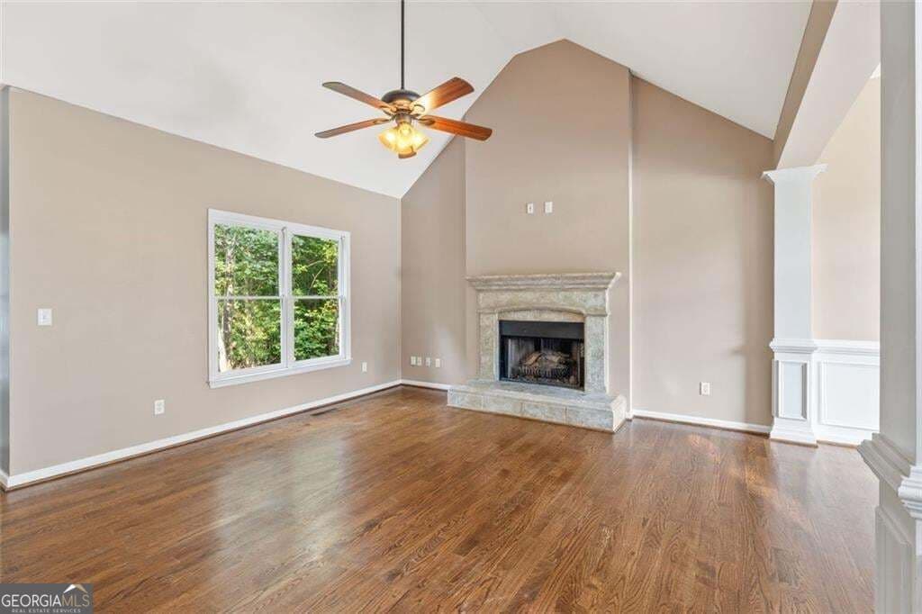 5 bedroom, 3.5 bathroom, 4,432 sq ft single family residence for sale at 395 Amberbrook Circle, Grayson, GA 30017 — photo 7
