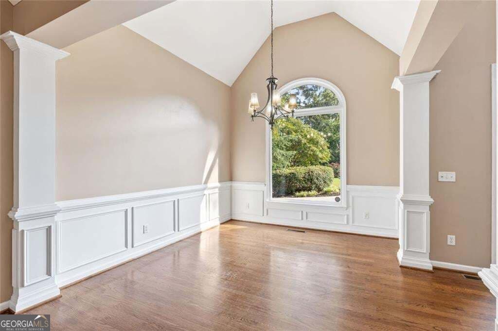 5 bedroom, 3.5 bathroom, 4,432 sq ft single family residence for sale at 395 Amberbrook Circle, Grayson, GA 30017 — photo 5
