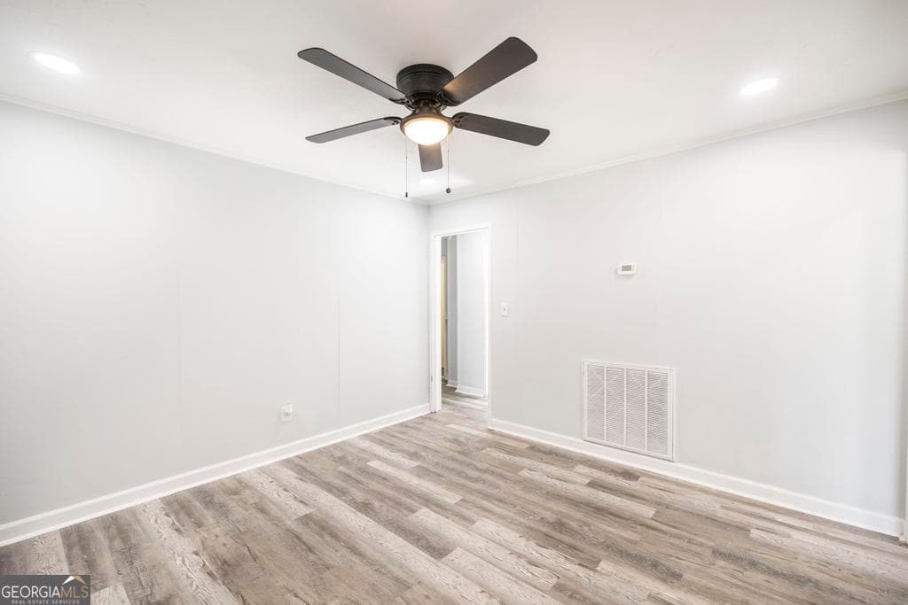 3 bedroom, 1 bathroom, 1,073 sq ft single family residence for sale at 1334 Lakeview Drive, Macon, GA 31206 — photo 7