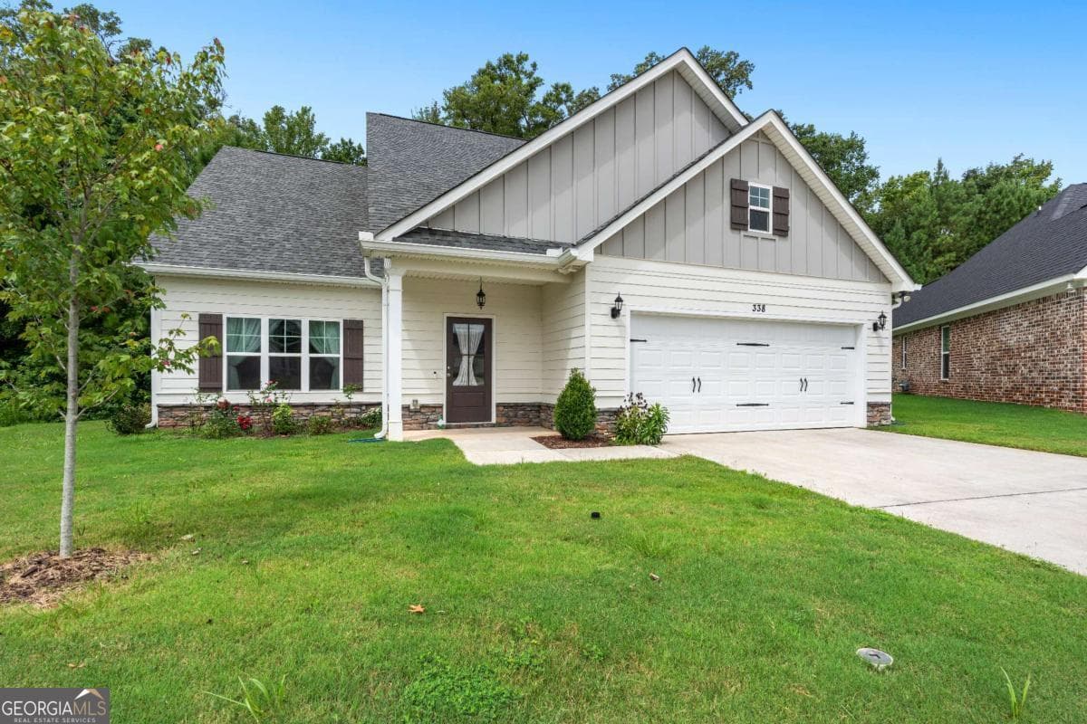5 bedroom, 3.5 bathroom, 2,555 sq ft single family residence for sale at 338 Lana Lane, Lagrange, GA 30241