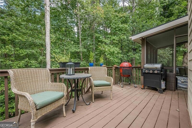 4 bedroom, 2.5 bathroom, 3,382 sq ft single family residence for sale at 3345 Cherry Oak Lane, Cumming, GA 30041 — photo 5