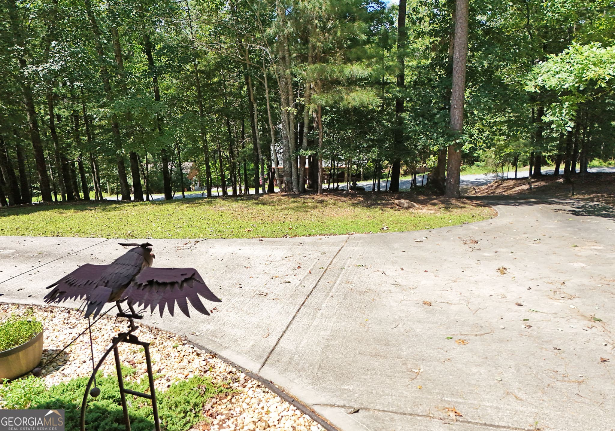 3 bedroom, 3 bathroom, 2,727 sq ft single family residence for sale at 345 Acadia Drive, Ellijay, GA 30540 — photo 8