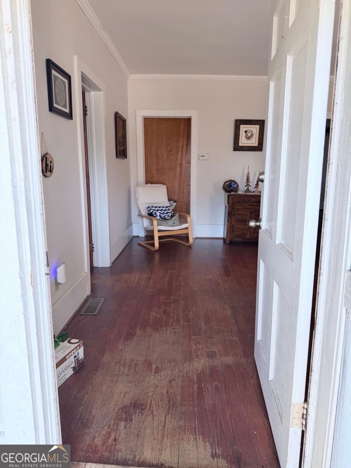 2 bedroom, 1 bathroom, 1,302 sq ft single family residence for sale at 803 W Charlton Street, Milledgeville, GA 31061 — photo 3