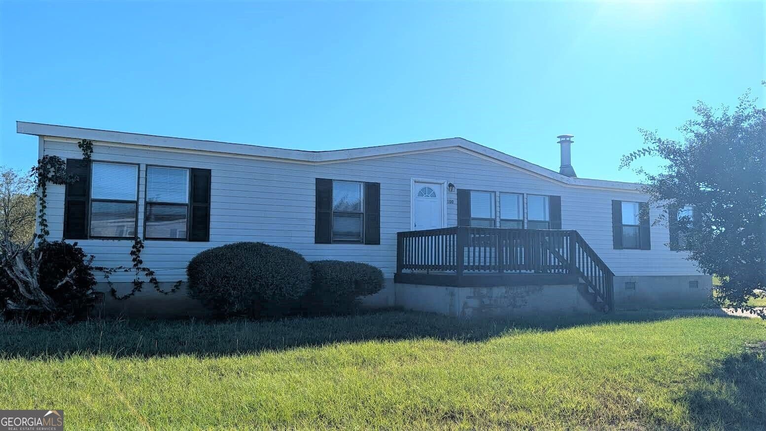 4 bedroom, 2 bathroom, 1,512 sq ft manufactured home,single family residence for rent at 100 Crestmont Court, Byron, GA 31008 for $1,400 a month — photo 2