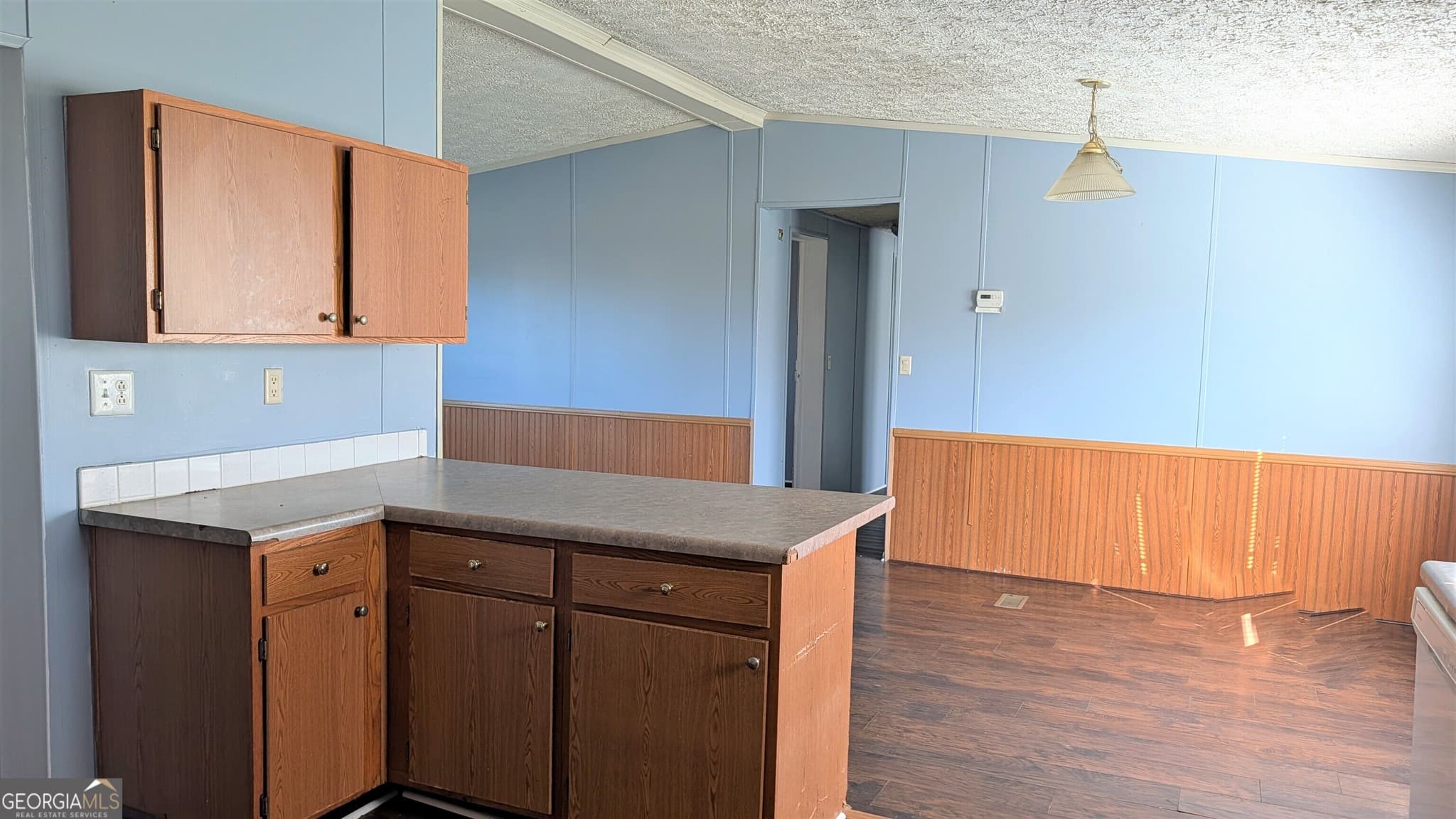 4 bedroom, 2 bathroom, 1,512 sq ft manufactured home,single family residence for rent at 100 Crestmont Court, Byron, GA 31008 for $1,400 a month — photo 7