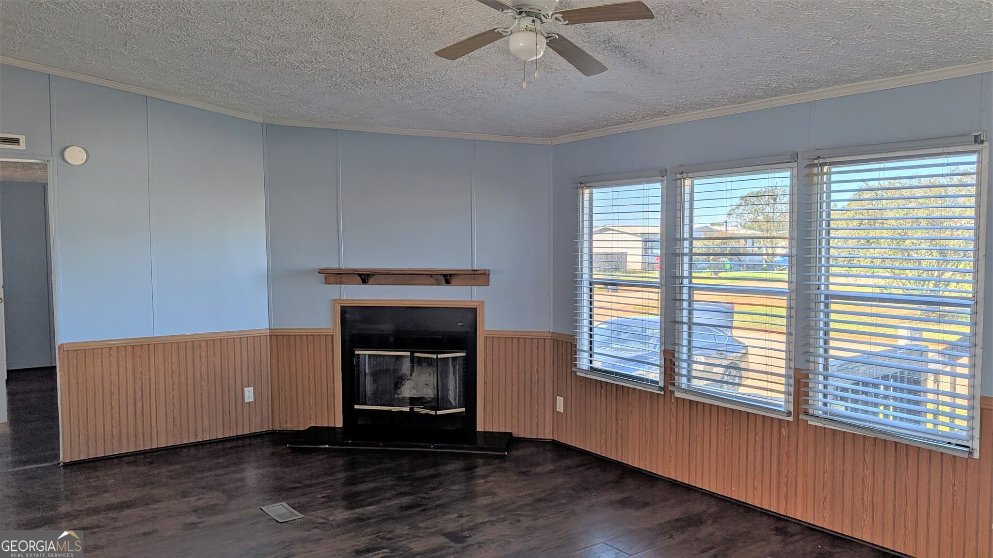 4 bedroom, 2 bathroom, 1,512 sq ft manufactured home,single family residence for rent at 100 Crestmont Court, Byron, GA 31008 for $1,400 a month — photo 5