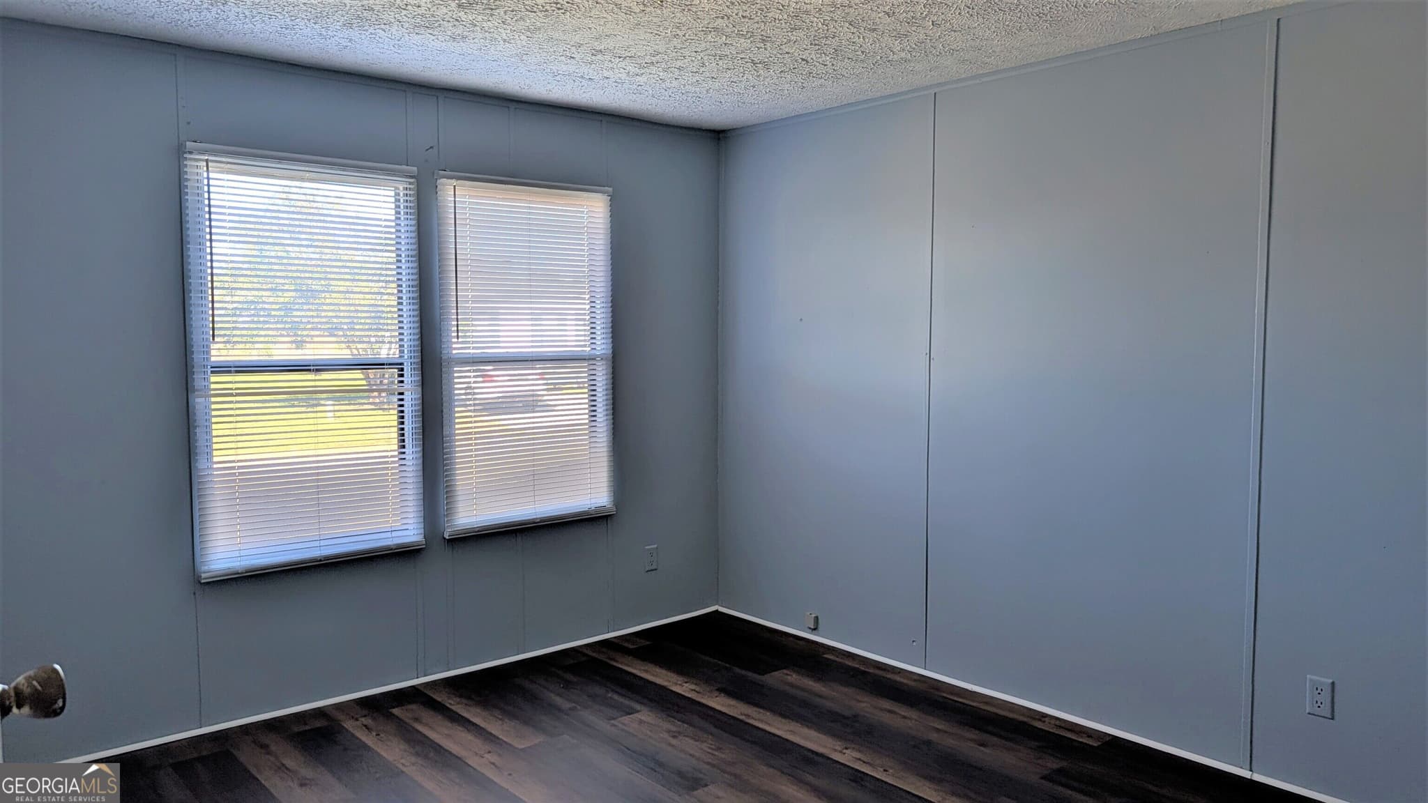 4 bedroom, 2 bathroom, 1,512 sq ft manufactured home,single family residence for rent at 100 Crestmont Court, Byron, GA 31008 for $1,400 a month — photo 9