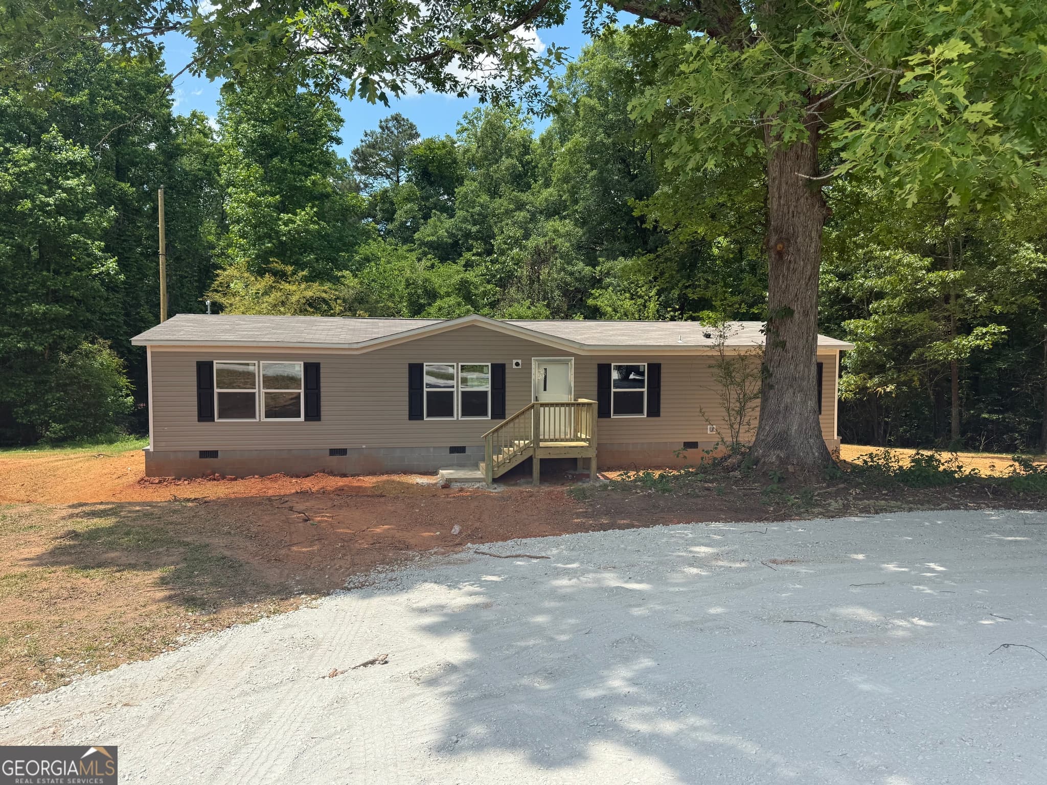 4 bedroom, 2 bathroom, 1,475 sq ft single family residence sold at 286 Little Vine Church Road, Villa Rica, GA 30180