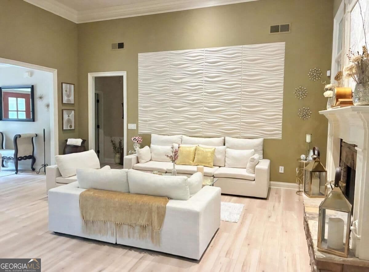 6 bedroom, 4.5 bathroom single family residence for sale at 568 Cherokee Drive, Waleska, GA 30183 — photo 5