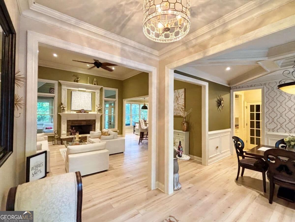 6 bedroom, 4.5 bathroom single family residence for sale at 568 Cherokee Drive, Waleska, GA 30183 — photo 4