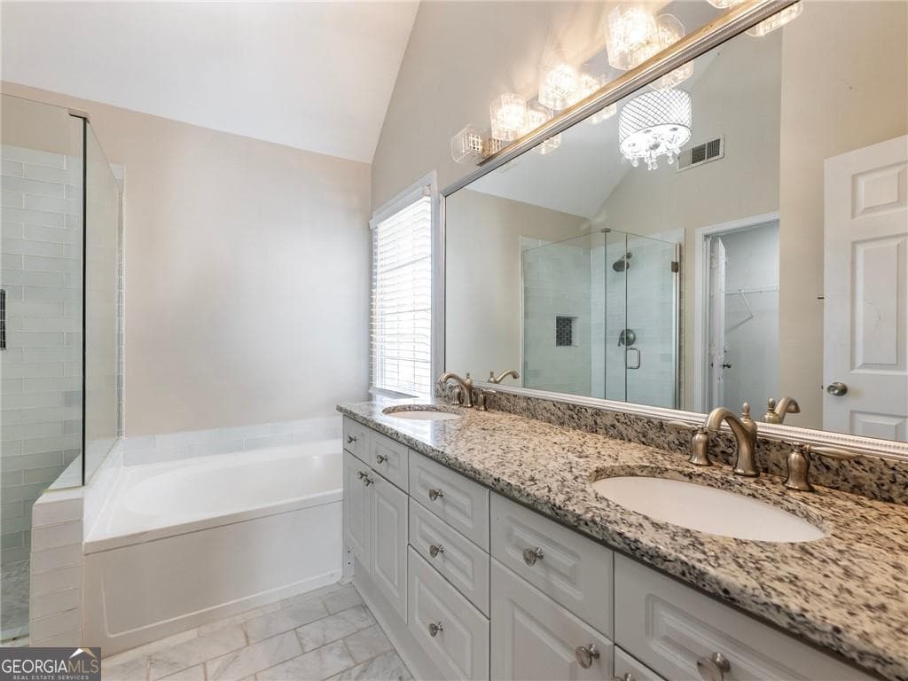 3 bedroom, 2.5 bathroom, 1,707 sq ft single family residence for sale at 2348 Logan Circle, Brookhaven, GA 30319 — photo 8