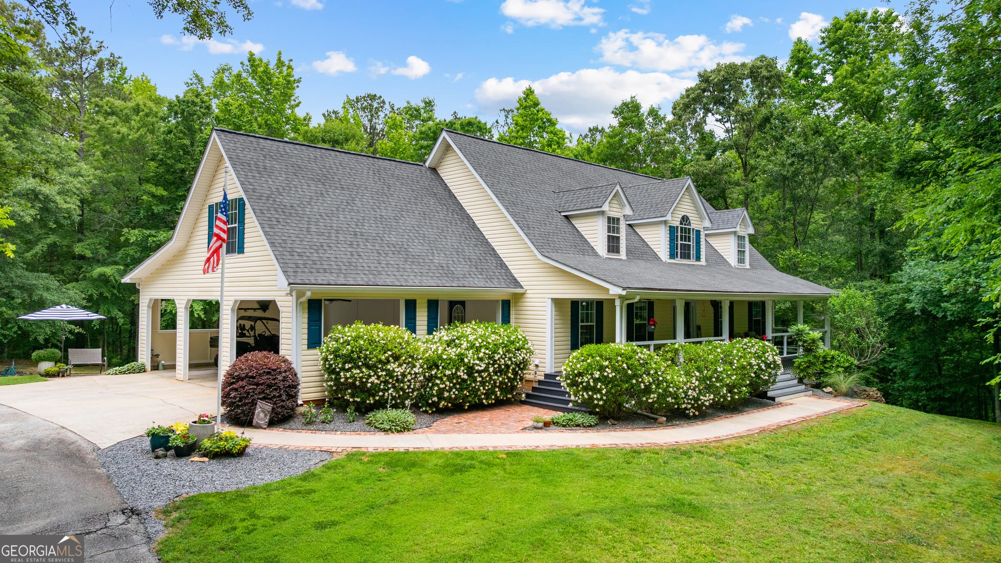 4 bedroom, 4.5 bathroom, 3,985 sq ft single family residence sold at 128 Byrom Road, Senoia, GA 30276