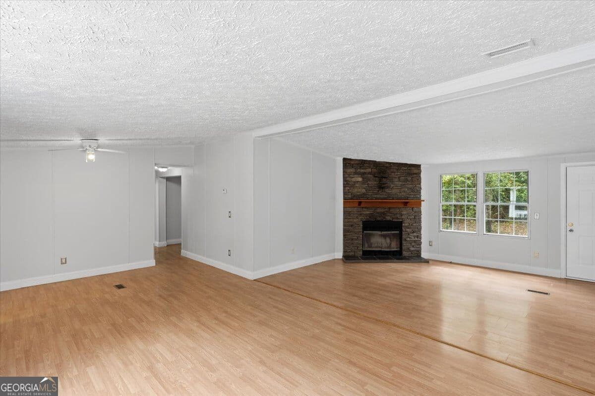 3 bedroom, 2 bathroom, 2,460 sq ft manufactured home,single family residence for sale at 308 Blounts Chapel Road, Haddock, GA 31033 — photo 5