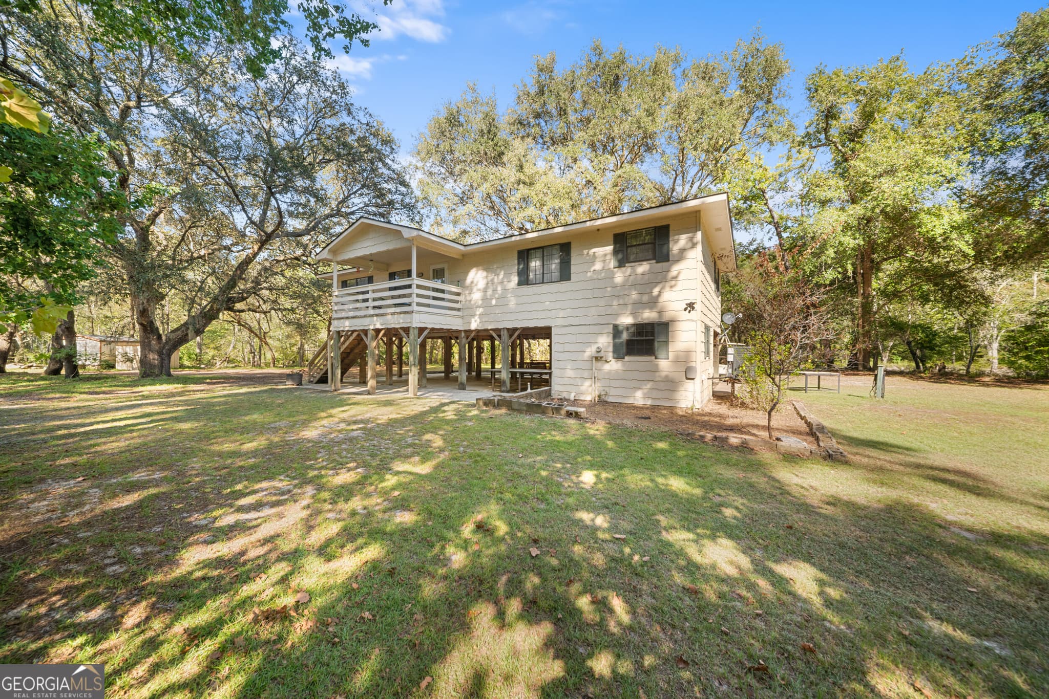 3 bedroom, 2 bathroom, 1,002 sq ft single family residence for sale at 119 Lotts Creek Road, Claxton, GA 30417 — photo 4