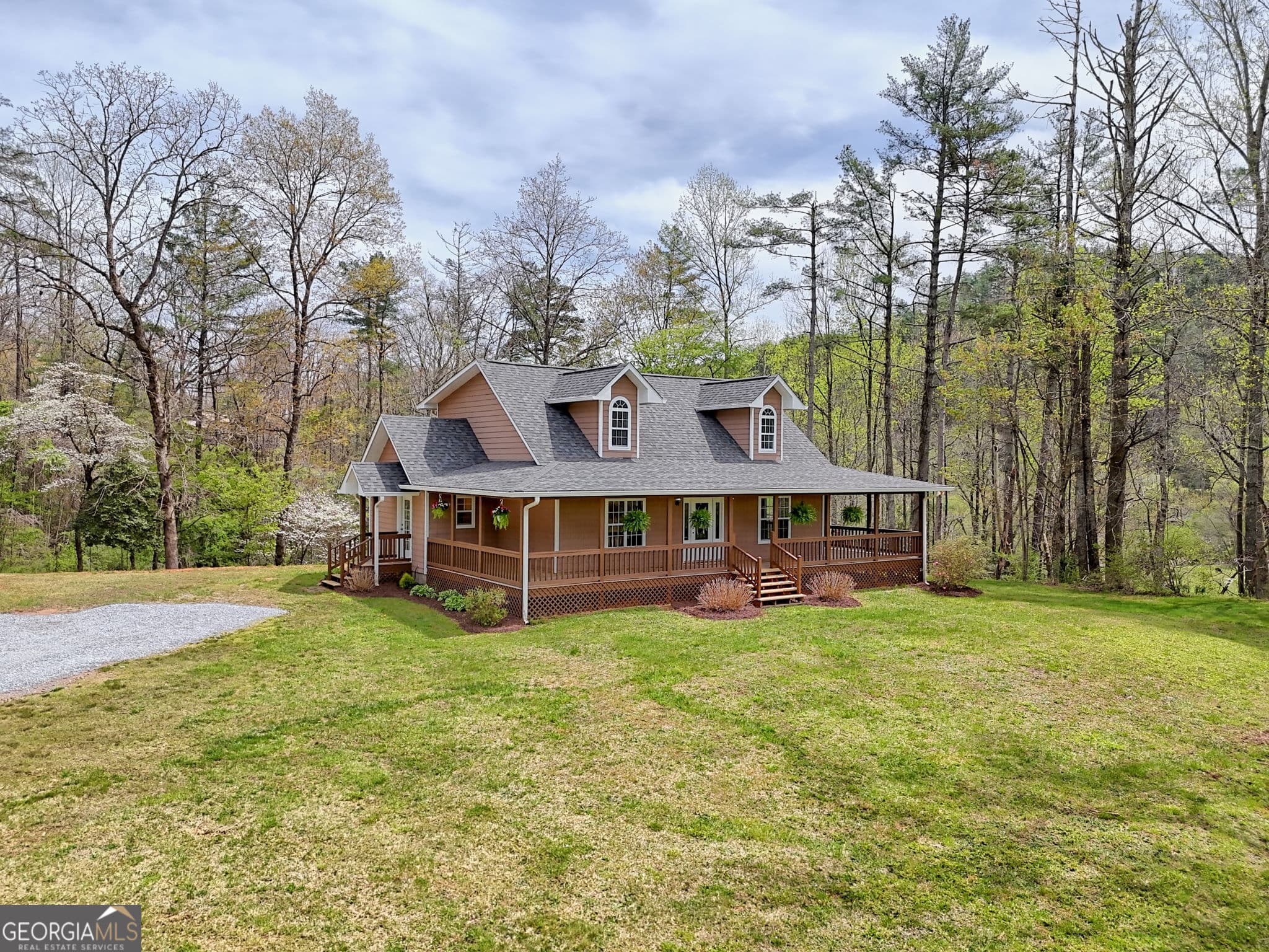 3 bedroom, 2.5 bathroom, 1,712 sq ft single family residence for sale at 7778 Warwoman Road, Clayton, GA 30525