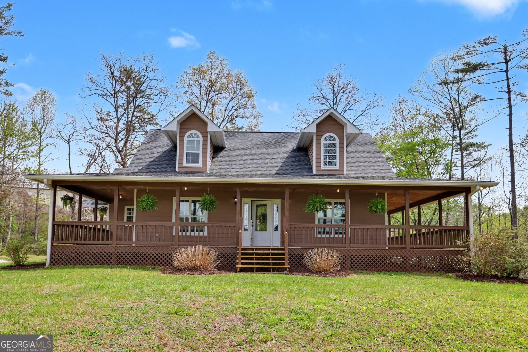 3 bedroom, 2.5 bathroom, 1,712 sq ft single family residence for sale at 7778 Warwoman Road, Clayton, GA 30525 — photo 8