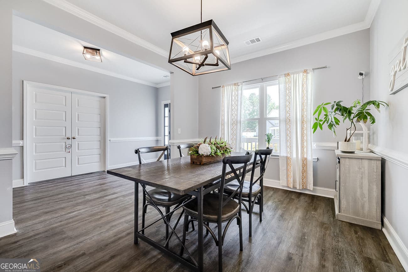 5 bedroom, 3 bathroom, 3,301 sq ft single family residence for sale at 130 Sapphire Circle, Guyton, GA 31312 — photo 6