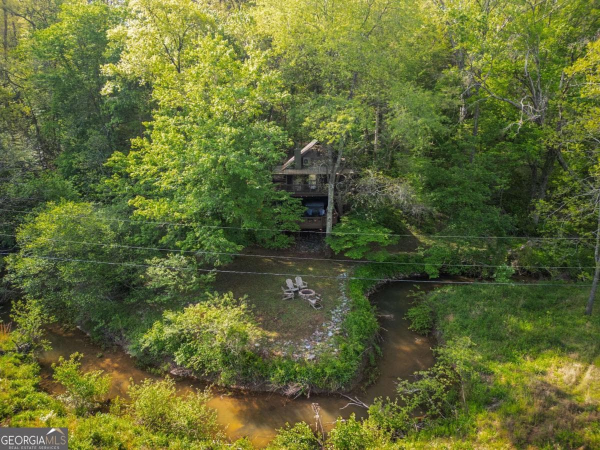2 bedroom, 1.5 bathroom, 720 sq ft cabin,single family residence for sale at 459 Mill Stone Mountain Lane, Blue Ridge, GA 30513 — photo 3