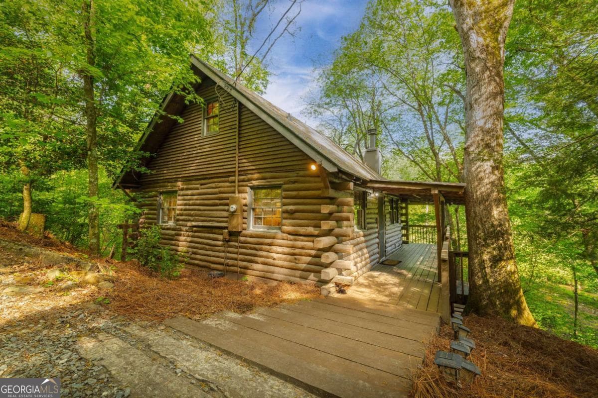 2 bedroom, 1.5 bathroom, 720 sq ft cabin,single family residence for sale at 459 Mill Stone Mountain Lane, Blue Ridge, GA 30513