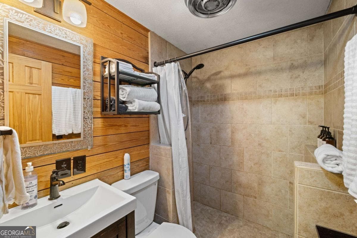 2 bedroom, 1.5 bathroom, 720 sq ft cabin,single family residence for sale at 459 Mill Stone Mountain Lane, Blue Ridge, GA 30513 — photo 10