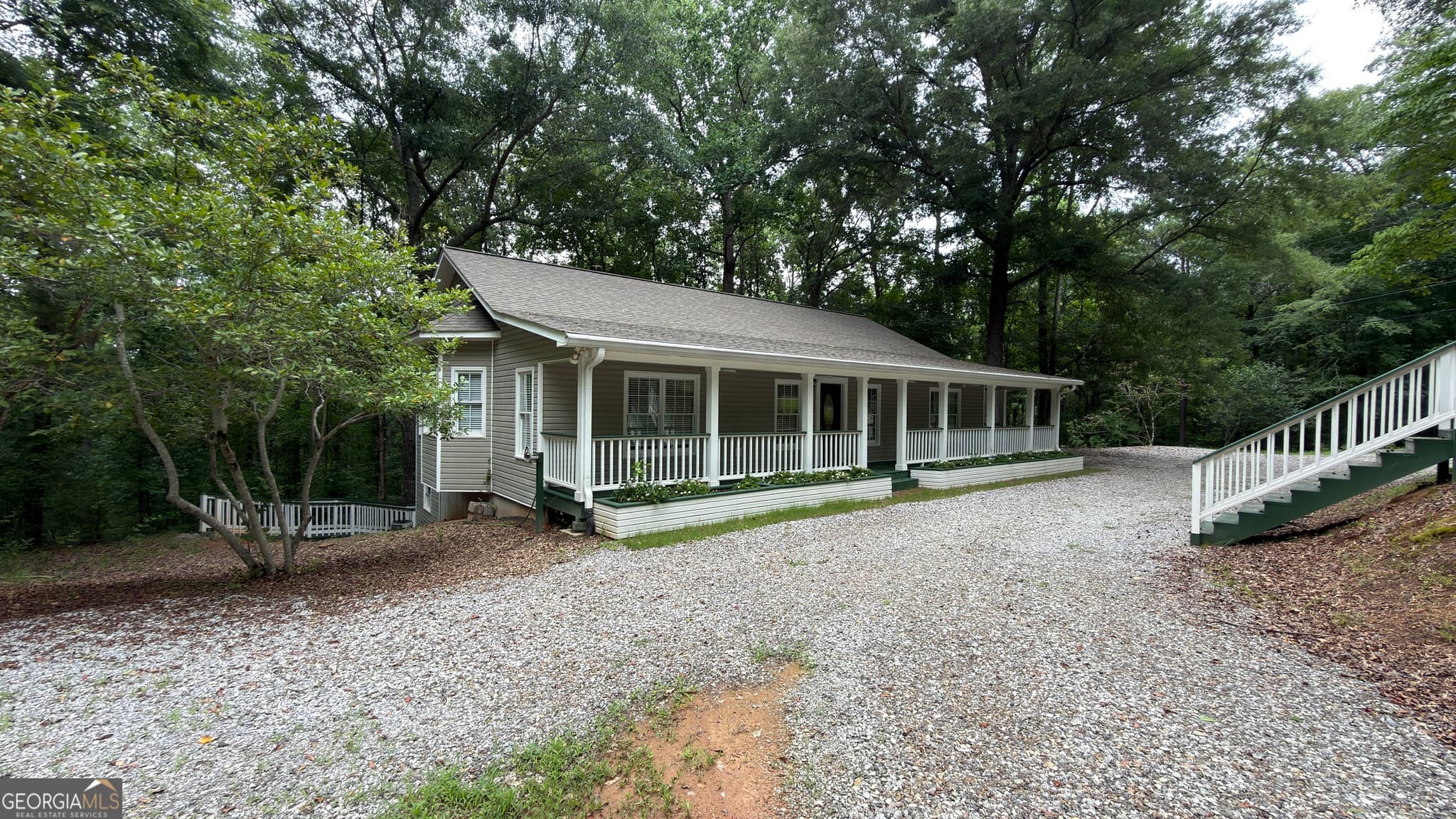 4 bedroom, 2.5 bathroom, 3,654 sq ft single family residence for sale at 2477 Upper Big Springs Road, Lagrange, GA 30241 — photo 2