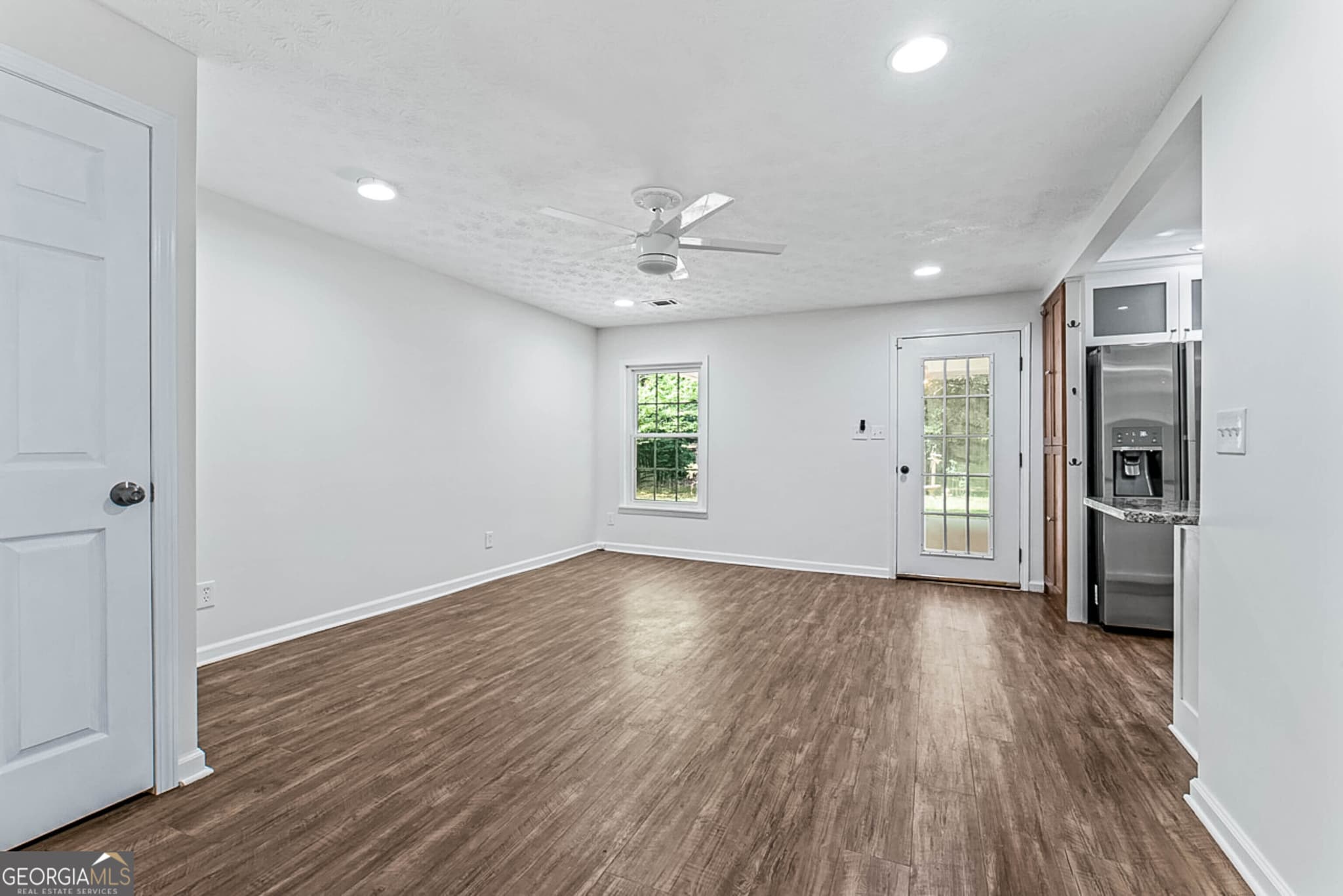 4 bedroom, 2 bathroom, 1,835 sq ft single family residence for sale at 365 New Morn Drive, Mcdonough, GA 30253 — photo 9