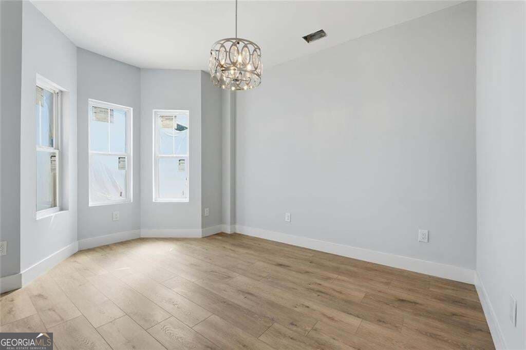 4 bedroom, 2.5 bathroom, 2,950 sq ft single family residence for sale at 3851 Twin Ridge Lane, Ellenwood, GA 30294 — photo 6
