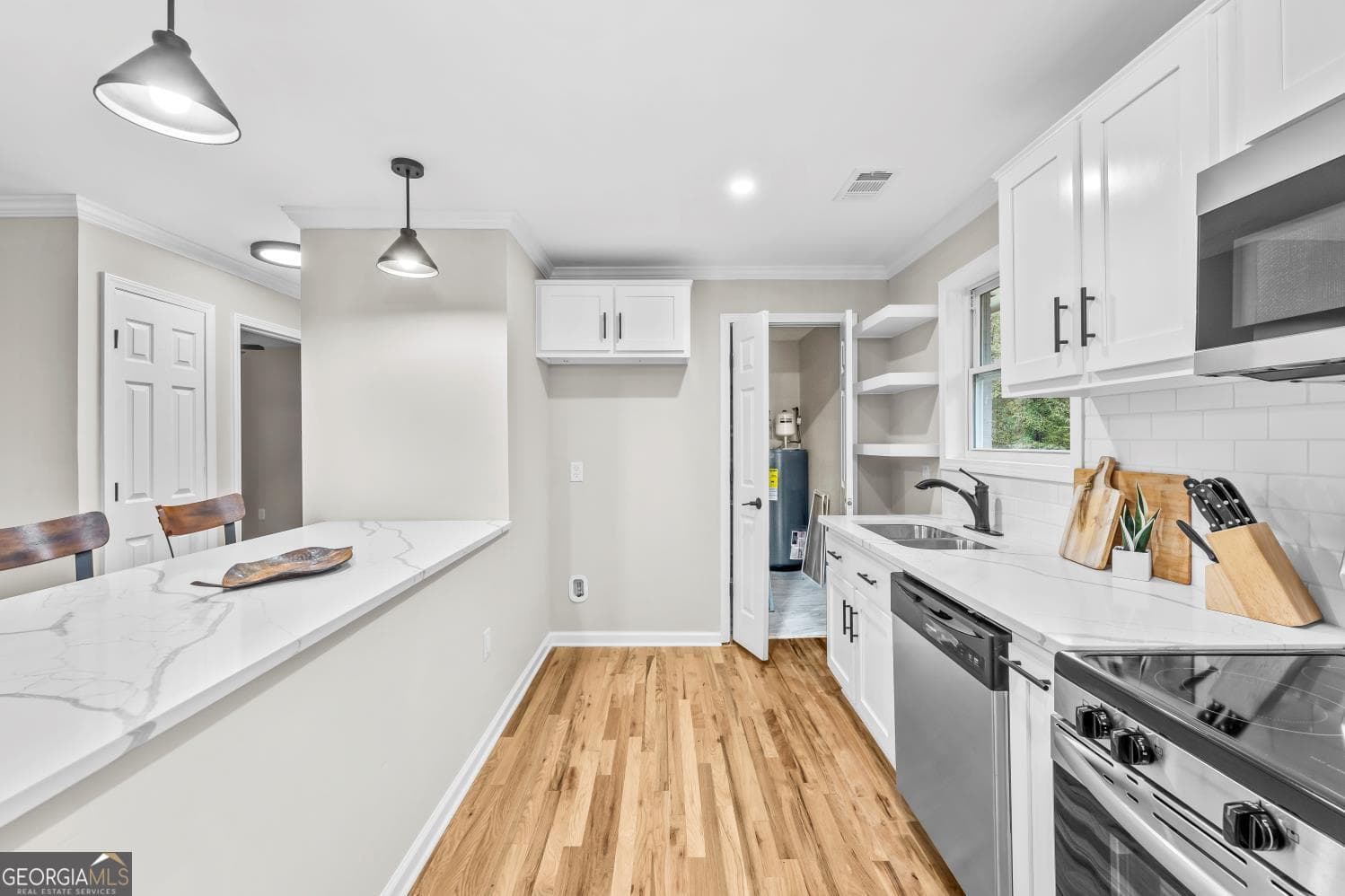 4 bedroom, 2 bathroom, 1,325 sq ft single family residence for sale at 420 W Richland Avenue, Greensboro, GA 30642 — photo 7