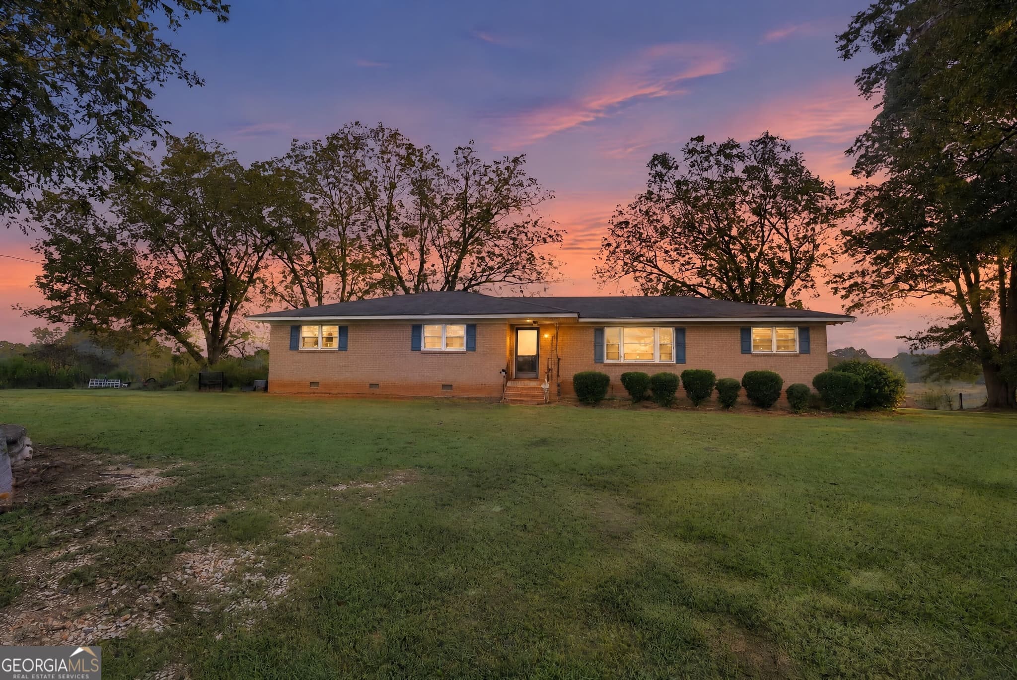 4 bedroom, 2 bathroom, 2,494 sq ft farm for sale at 178 Casey Court, Canon, GA 30520 — photo 3