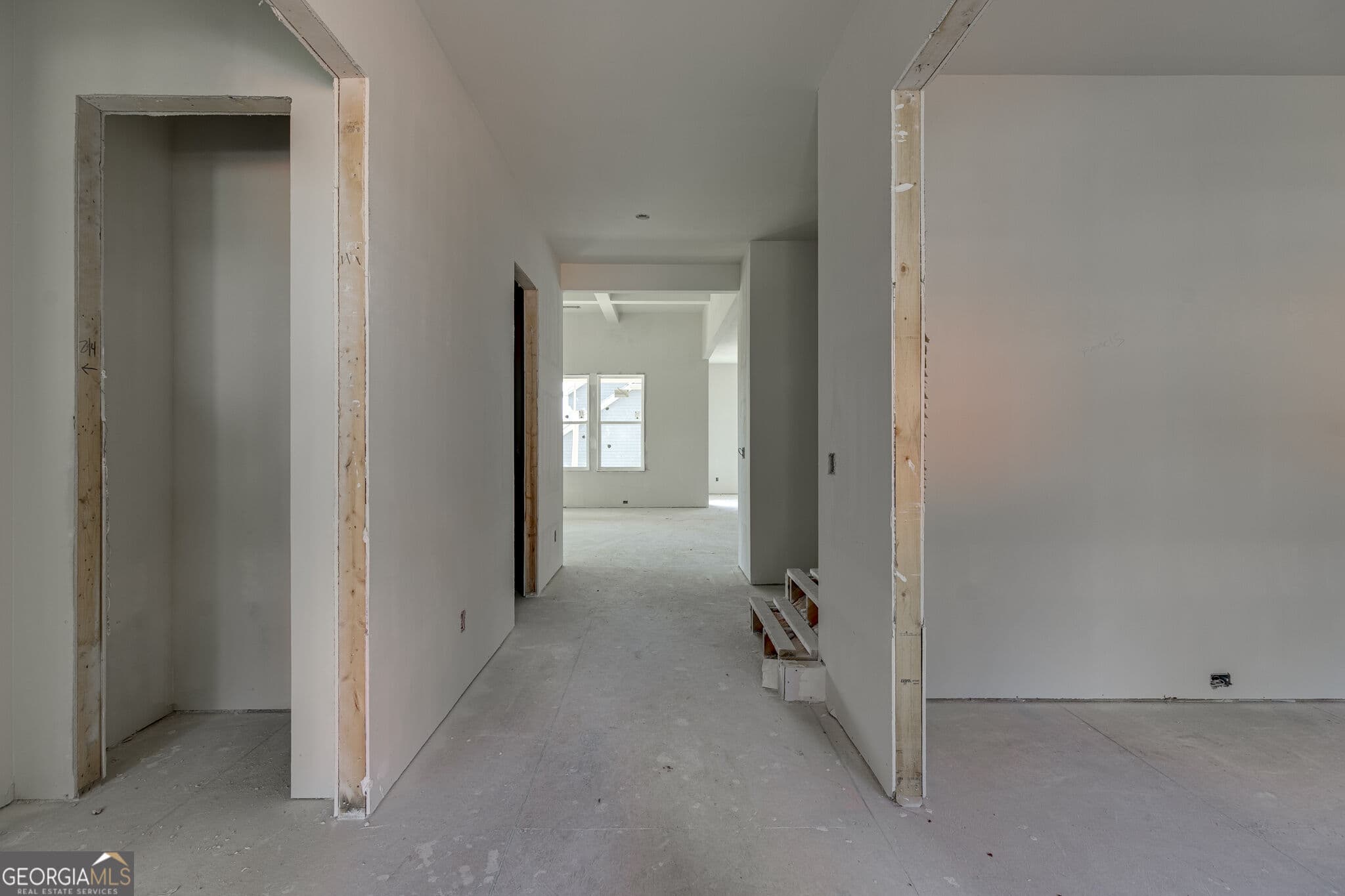 4 bedroom, 3.5 bathroom, 3,073 sq ft single family residence for sale at 5511 Morningview Lane, Jefferson, GA 30549 — photo 3