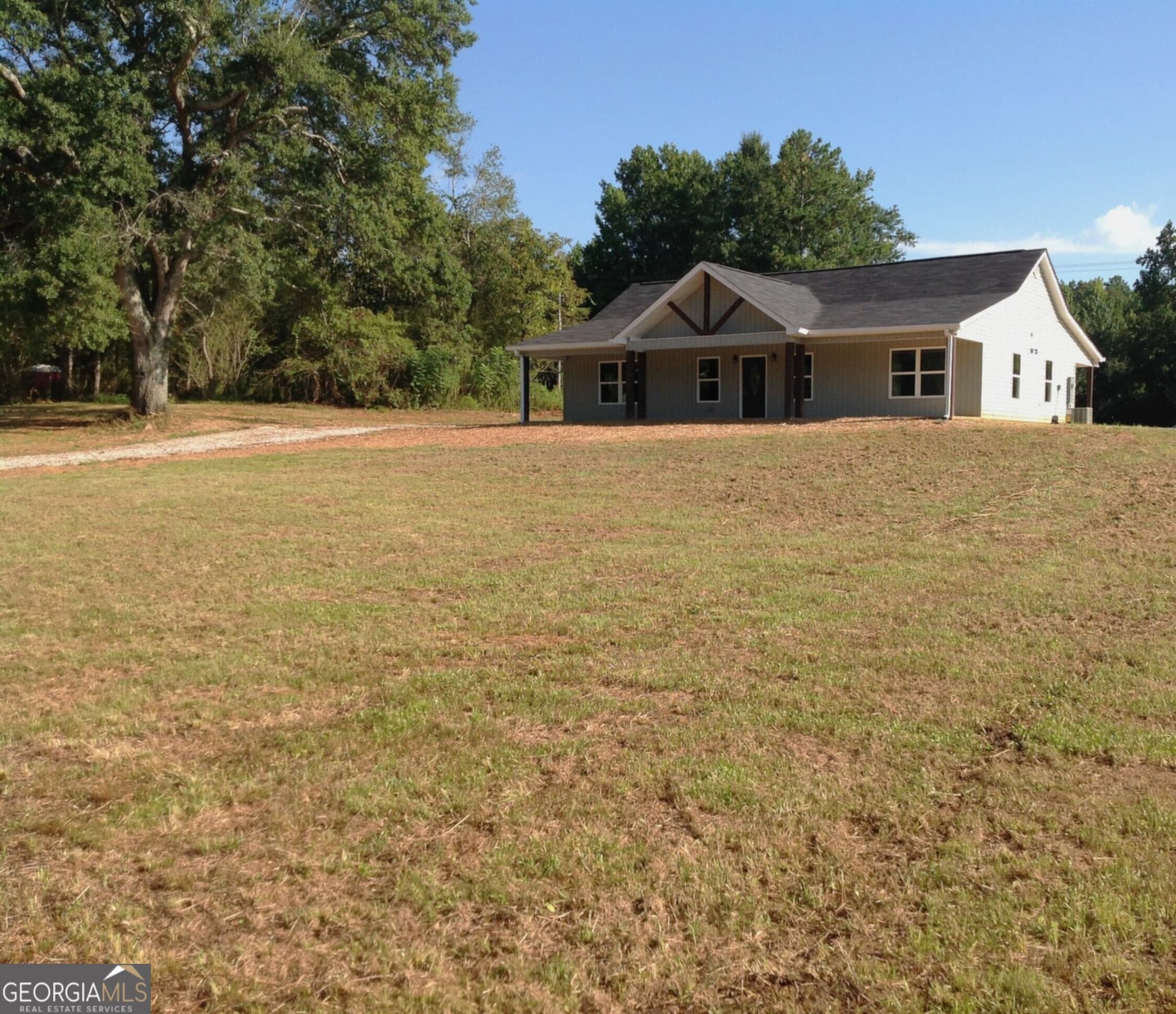 3 bedroom, 2 bathroom, 1,600 sq ft single family residence for sale at 14885 Hwy 46, Heflin, AL 36264