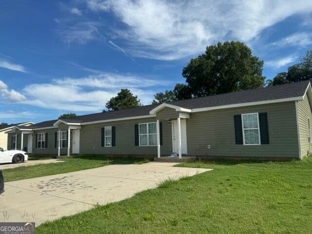 multi family,triplex for sale at 139 Ronald Pride Boulevard, Fort Valley, GA 31030 — photo 3