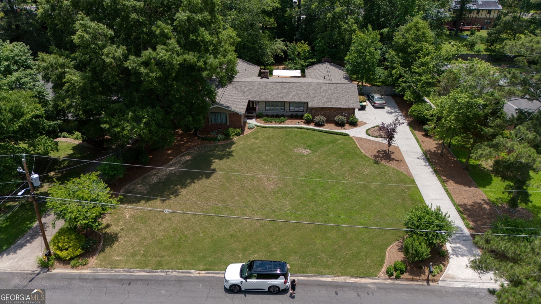 4 bedroom, 3.5 bathroom, 3,377 sq ft single family residence for sale at 109 Rollingwood Circle, Rome, GA 30165 — photo 3